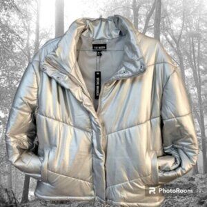 Steve Madden Metallic Silver Downtown Bomber Puffer Jacket NWT Sz Small